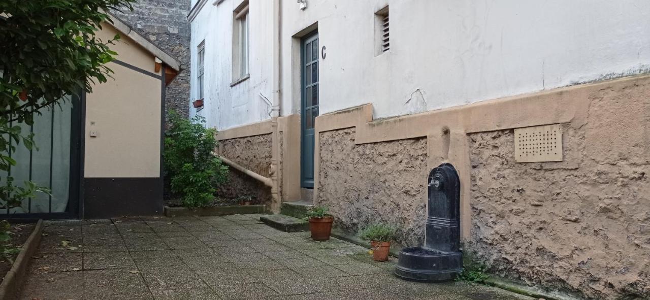 شقة باريس  في Studio In Montmartre المظهر الخارجي الصورة